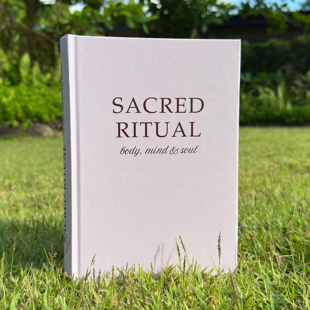 Sacred Ritual • Dein Daily Zyklus Journal